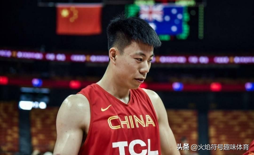 揭秘篮球巨星李凯尔的职业篮球之路，从NBA合同看其崛起之路