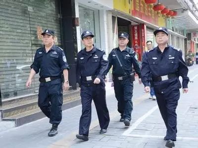 民警英勇牺牲瞬间，心痛至极的牺牲与四刀之痛